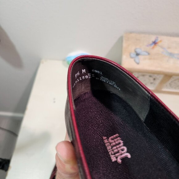 MUNRO Womens Sz 9.5M Burgundy Leather Crocodile Penny Loafer Shoes Preppy Work - Picture 10 of 12